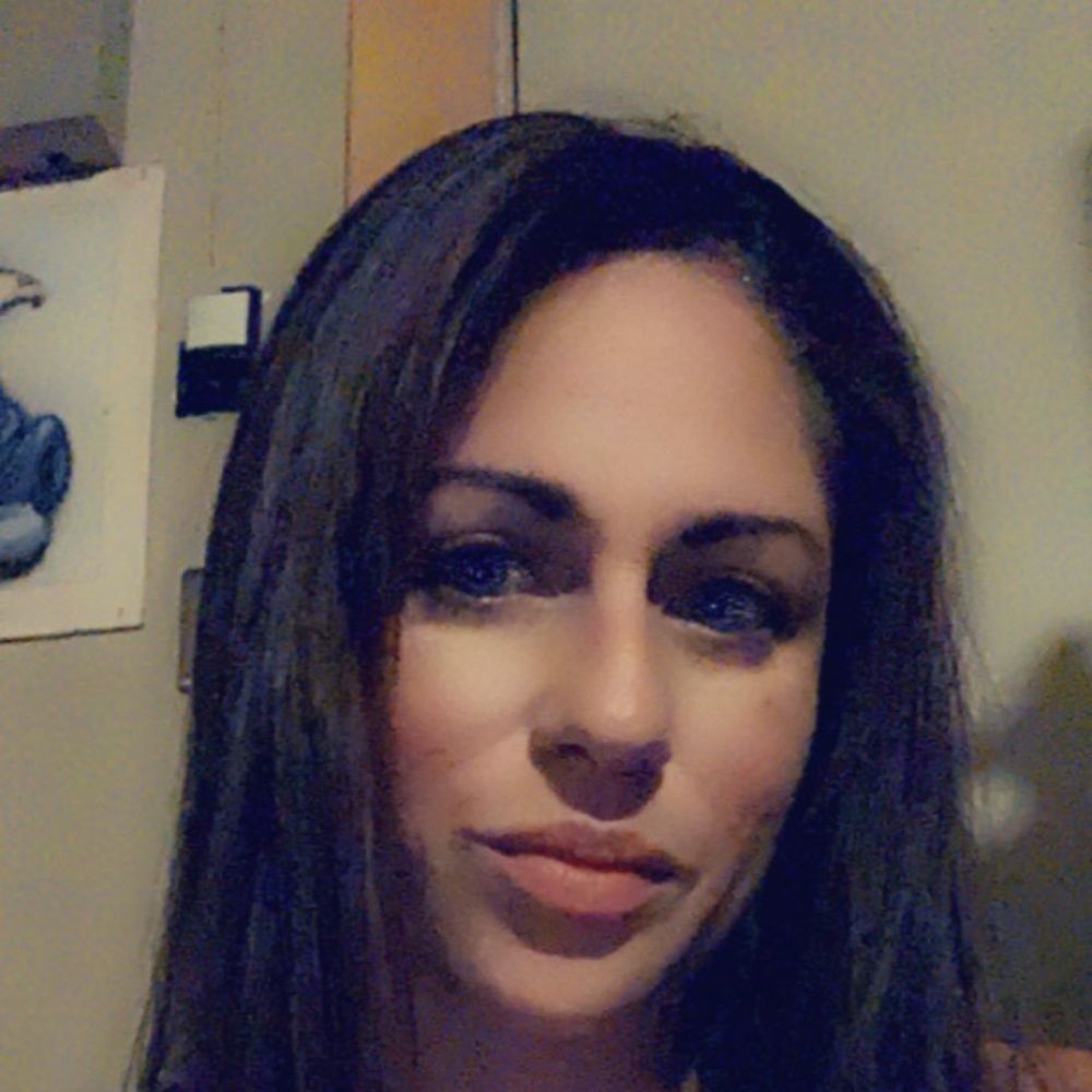 Meet your Posher, Kendra